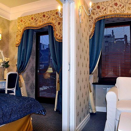 Sleepwalker Boutique Suites Breslavia Exterior foto