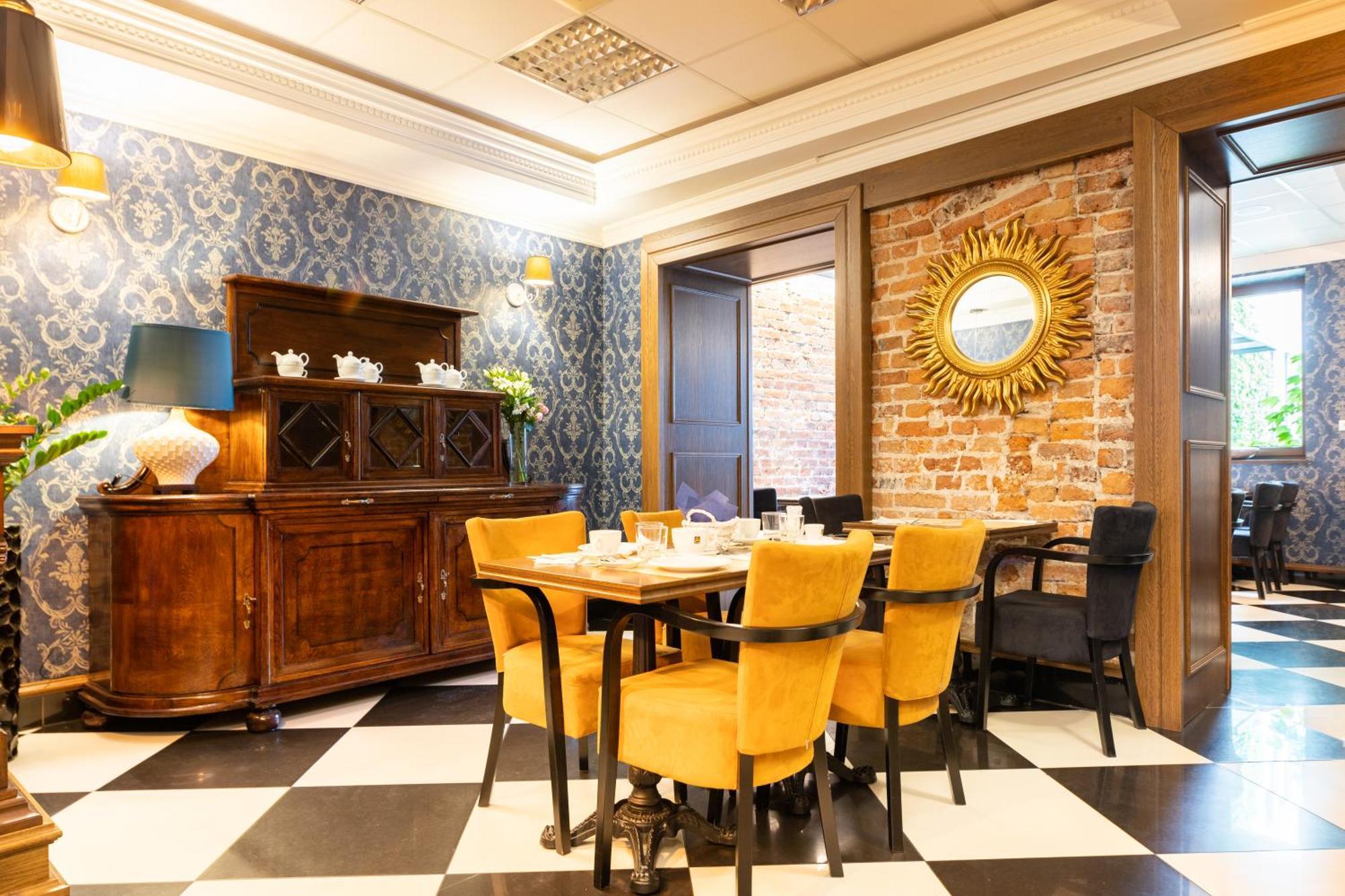 Sleepwalker Boutique Suites Breslavia Exterior foto