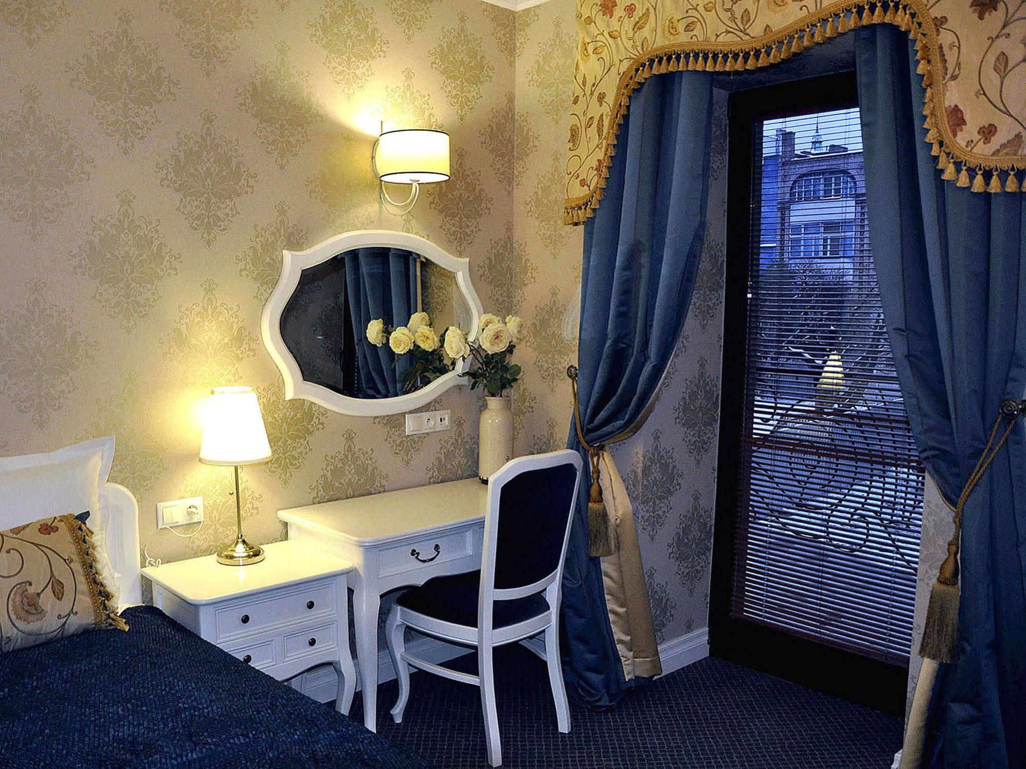 Sleepwalker Boutique Suites Breslavia Exterior foto